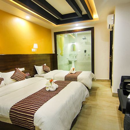 Hotel Lakeside Pokhara Exterior foto